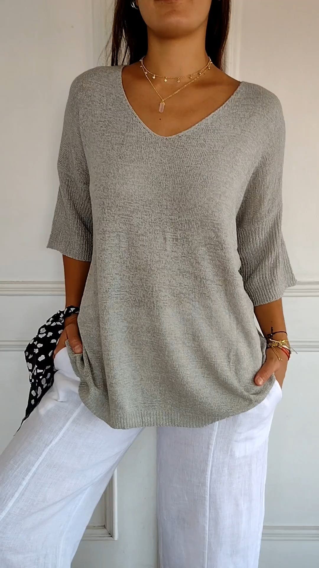 Mia | Effen kleur gebreide top met V-hals