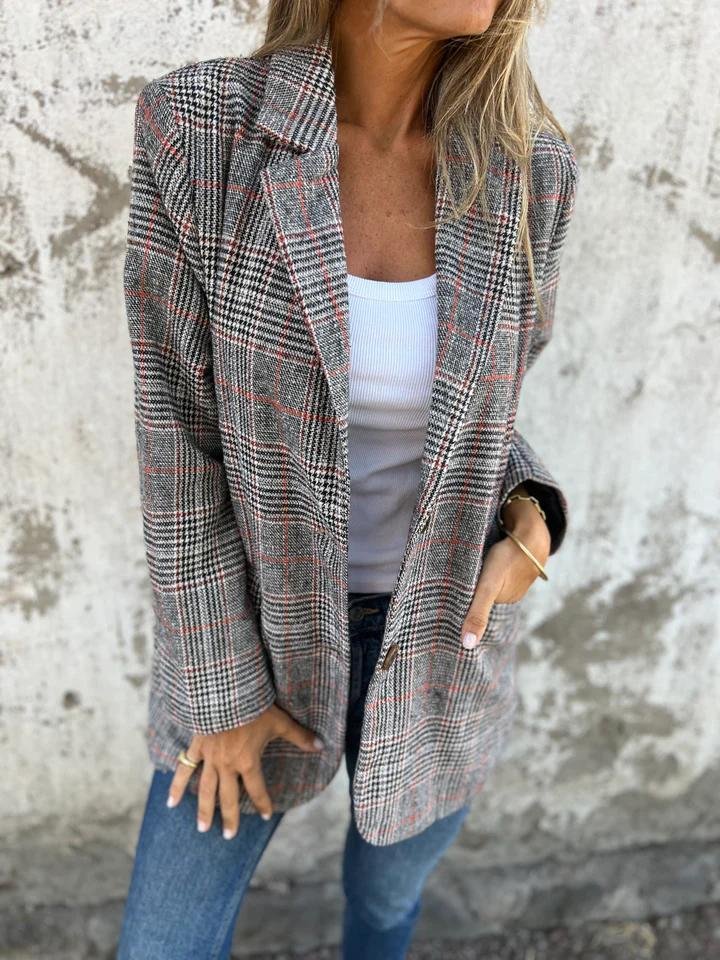 Kyra | Casual geruite blazer met revers